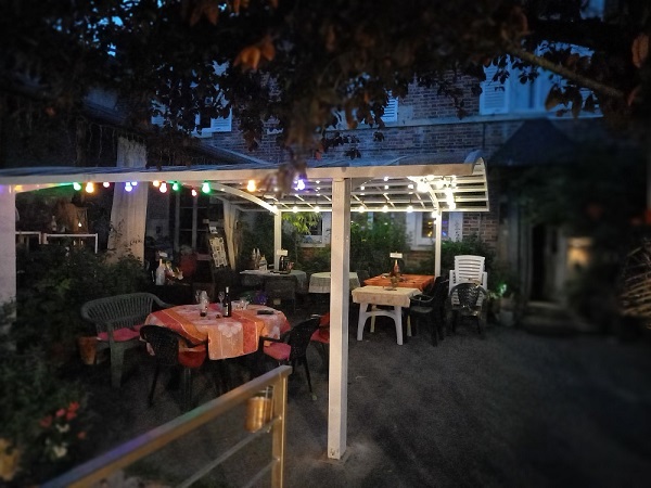Tonnelle la nuit